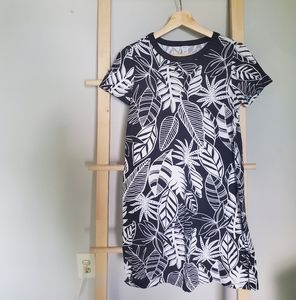 Old Navy cotton t-shirt dress (S)